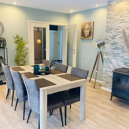 Дом отдыха Maison De Privative A Louer Эвей