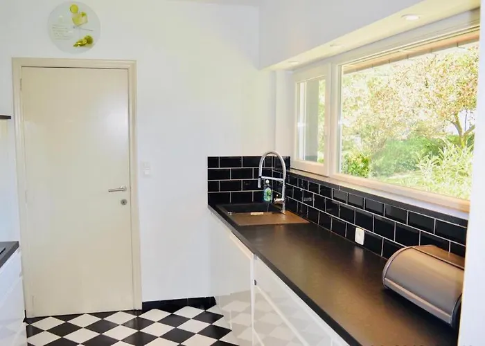 Maison De Privative A Louer 度假居 *